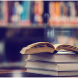 论道训练营丨评论写作的“顶天立地”