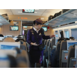 好评中国丨温暖“春运”路 浪漫家国情