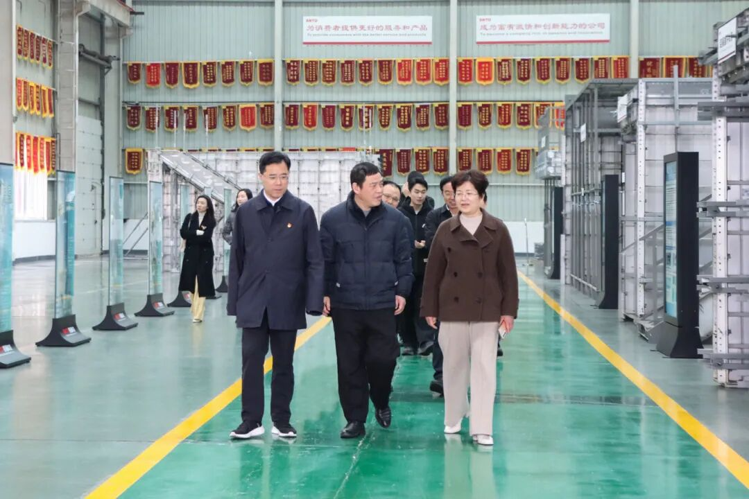 春“锋”送策入企 党建赋能发展