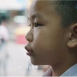 《纸手机》出圈记:技术之下何以安放“人心”