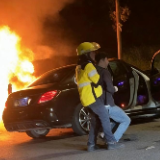 “锋”火湘传丨邓亚群：平凡骑手勇救火，雷锋精神绽新光