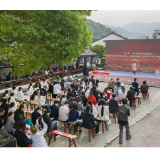 好评中国丨思政课青春化不是变“潮”，而是看见青年