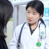 世界读书日丨书页轻启时 倾听医者“心”声