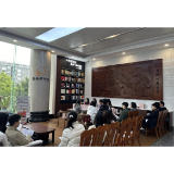书香润税心 阅读启新程——洪江市税务局开展世界读书日青年读书分享活动