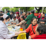 靖州多部门联合开展医保基金安全宣传月活动