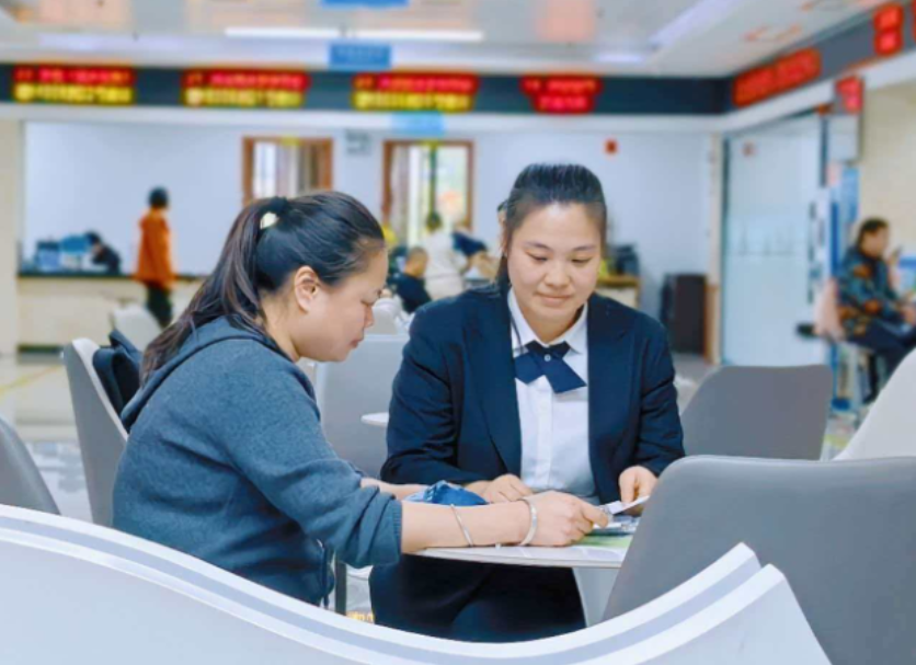 苏仙区为企业解忧，“一站式”平台助力税务季报轻松搞定