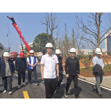 李俊杰调度园区重点项目推进工作