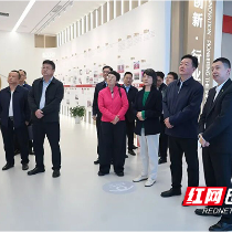 国家知识产权局来株调研轨道交通装备企业