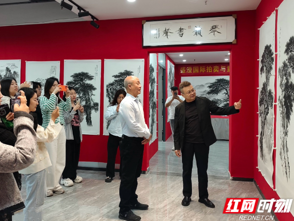 湘籍画家童治军中国美术馆展览20周年郑州邀请巡展开幕