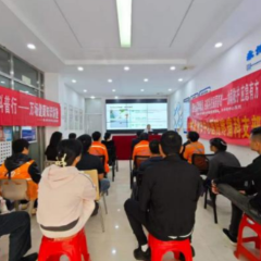 医疗服务提升年丨永州市中心医院走进三多亭社区开展“世界痛风日”公益义诊活动