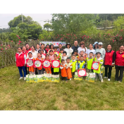 书香润童心礼赞七十载｜黄精庄园草坪亲子读书会圆满举行