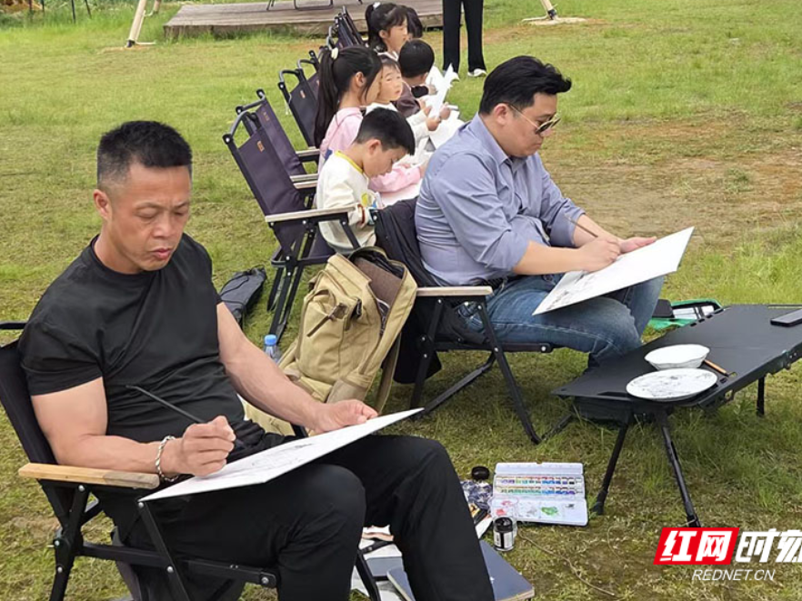 湖光山色作课堂， “跟着株洲美术馆去写生”活动在攸县酒仙湖举行