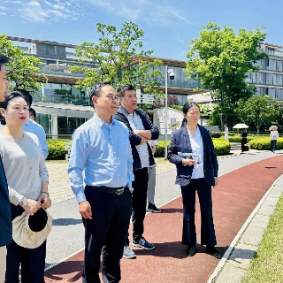 何恩广调研“一江八港”治理工作