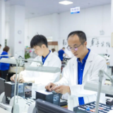 全国工人先锋号 | 广东宝玉石检测中心地质新业态检测室：电商直播的“保真卫士”