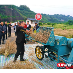 洪江市下坪村：“小农机”撬动“大产业 ”好生态铺就富民之路