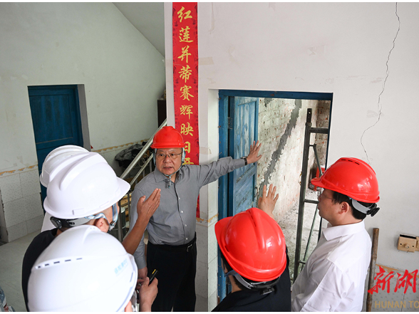 沈晓明现场督导浏阳烟花厂爆炸事故处置并检查烟花爆竹产业风险隐患排查整治工作