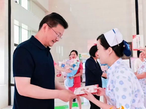 永州丨陈爱林走访慰问一线护理工作者