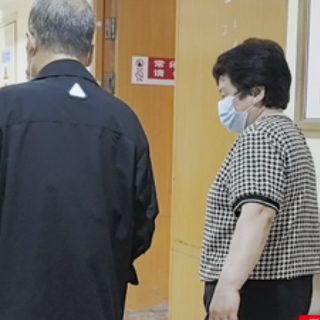 惊险！男子脑出血术后4个月再陷昏迷，“手术+康复”助其闯过难关