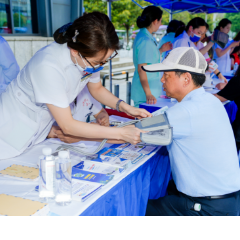 世界家庭医生日 | 家医签约“零距离”，百天赋能守住健康生活