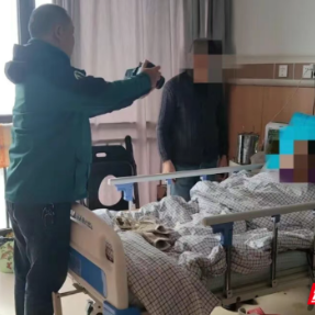 衡山县:民警上门办证,为特殊群众打通服务“最后一公里”