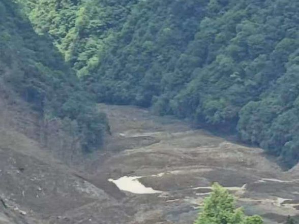 争分夺秒，深山“排险”