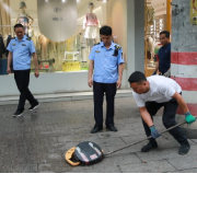 耒阳开展清障行动 还路于民