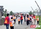 湘潭：庆“六一” 湘江边响起困境儿童的欢乐笑声