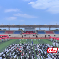 湖南化工职院第六届制药文化节开幕