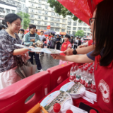 暖心服务助梦行,先锋护航高考路