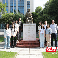 湖南工业大学马克思主义学院积极开展“行走的思政课”活动