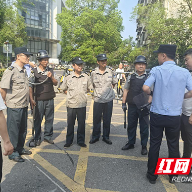 株洲市九方中学开展反恐防暴应急演练