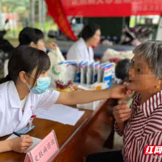 优质医疗资源下沉乡村 汝城三级联动义诊守护群众健康