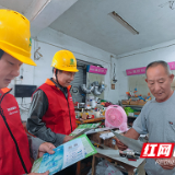 国网株洲渌口区供电公司:安全宣讲进集市 互动“零距离”