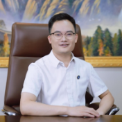 湖南劳动人事职业学院毕业生徐武洪：从普通学子到国家级典型案例企业掌舵人 他用实干诠释“技能报国”