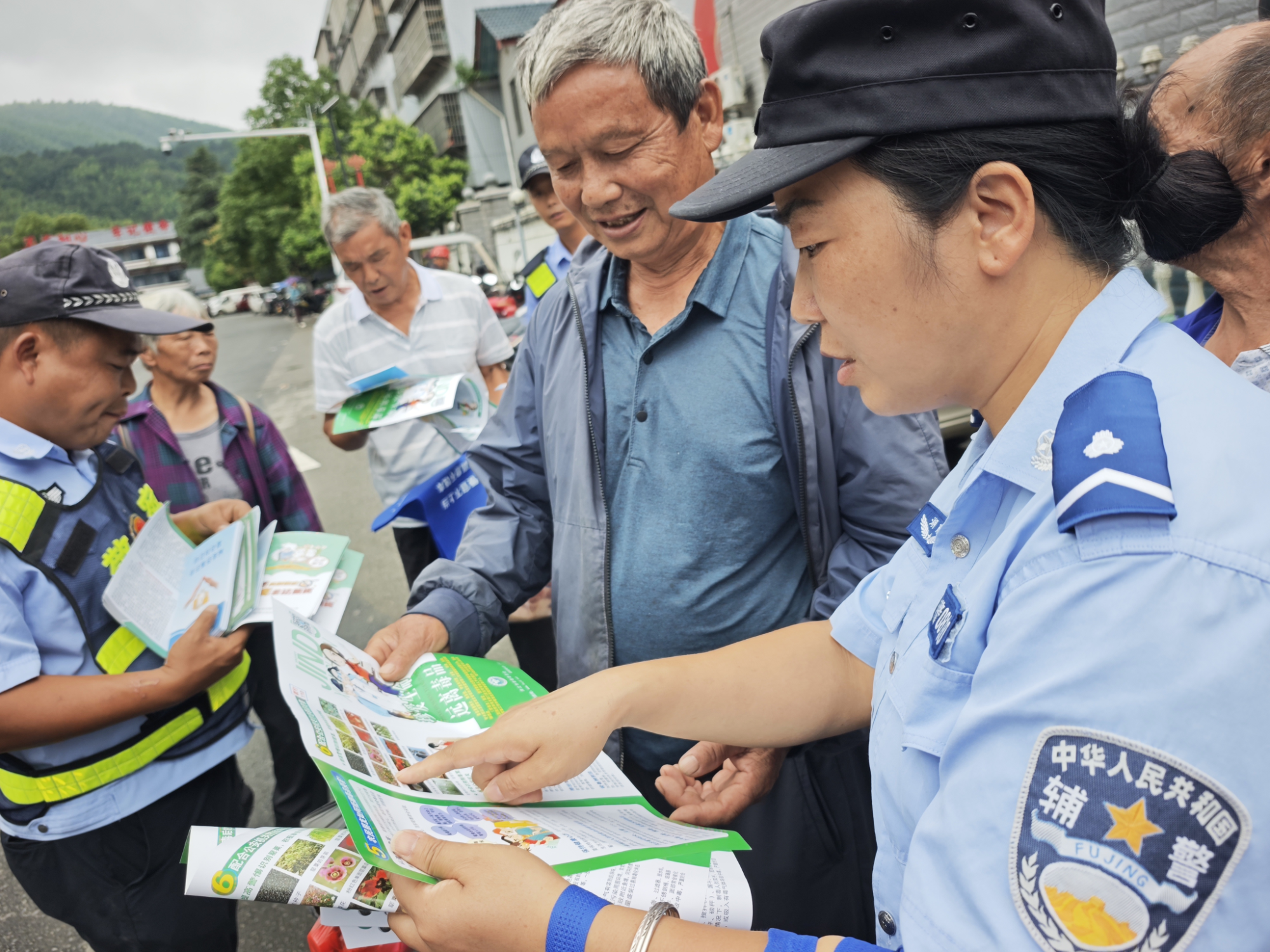 【深渡苗族乡】浓情六月宣传禁毒 守护青春筑梦未来