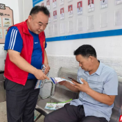 攸县莲塘坳镇：防范青少年药物滥用，禁毒宣传进“家门口”