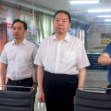 毛万春在怀化调研