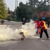 以练筑防 安全护航——长沙回龙铺中心收费站开展消防安全应急疏散演练
