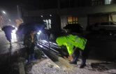 城步：暴雨突袭民宅进水 民警紧急排险护民安