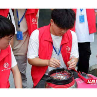 家电维修进乡村,南华学子便民服务暖人心