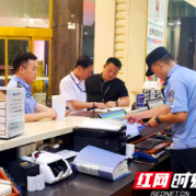 深夜巡护不停歇 织密全域夜间平安防护网