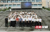 聚焦素养框架 共研成长手册——湘西州五个阅读名师工作室联合研修活动举行