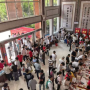 放弃“四大”选择民办？长沙这所高中为何让学霸家长如此青睐