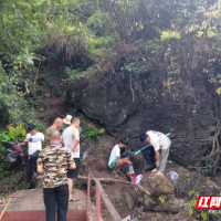 36℃高温下!他们用汗水守护长河水库安澜