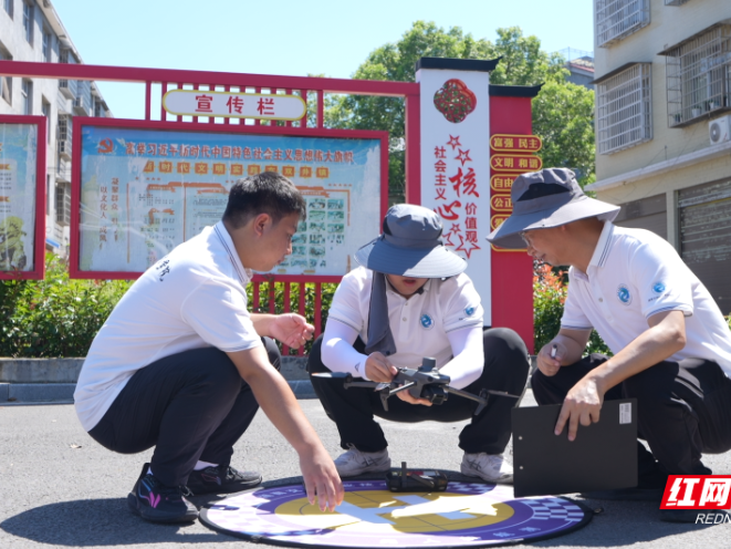 湖南交通职院：无人机航测为乡村绘制高精度数字底图