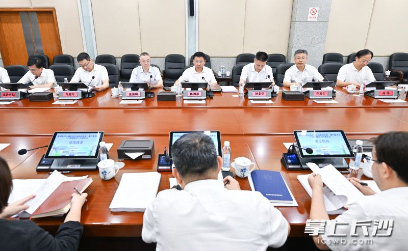 7月14日，市委副书记、市长陈博彰在湖南湘江新区调研园区高质量发展、现代服务业产业链建设并召开座谈会。