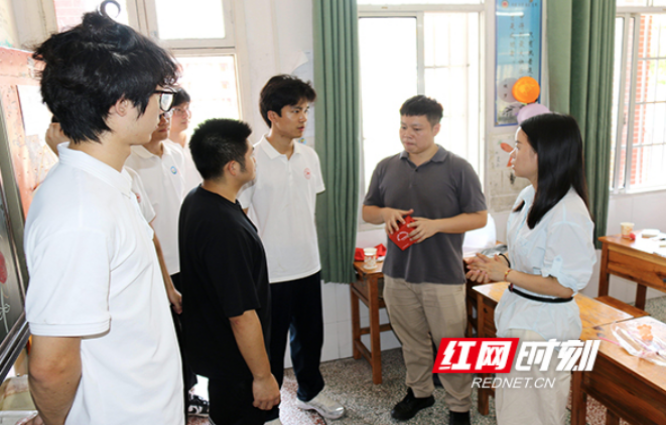 搭建校地沟通桥梁，助力高校学子走好基层实践路