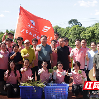 湖南化工职业技术大学校领导赴宁乡双江口镇看望慰问“三下乡”实践师生