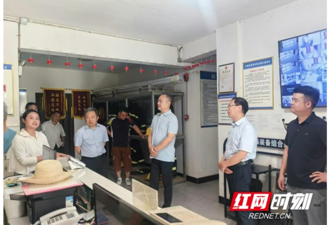 湘西州政协赴保靖县、永顺县开展“加强社区物业管理，提升基层社会治理水平”专题调研