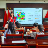 “三下乡”里的青春故事:湘潭大学学子把红旗村的课堂变成了绿色